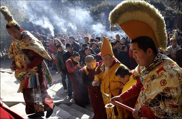 西藏时代性特征