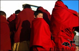 Tibet-monk-clothing-4