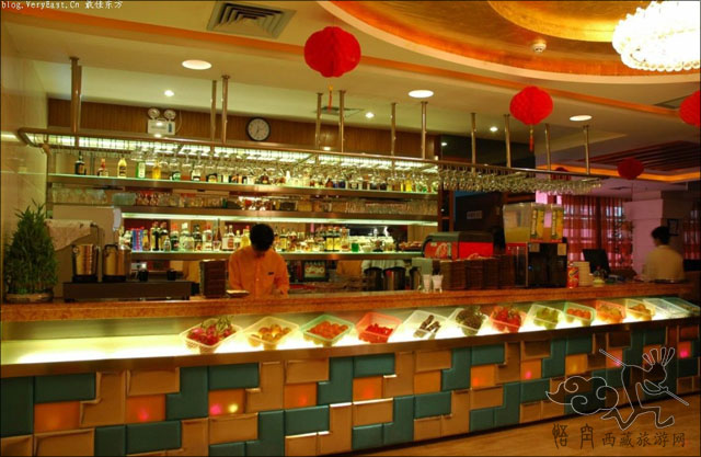 拉萨福朋喜来登酒店